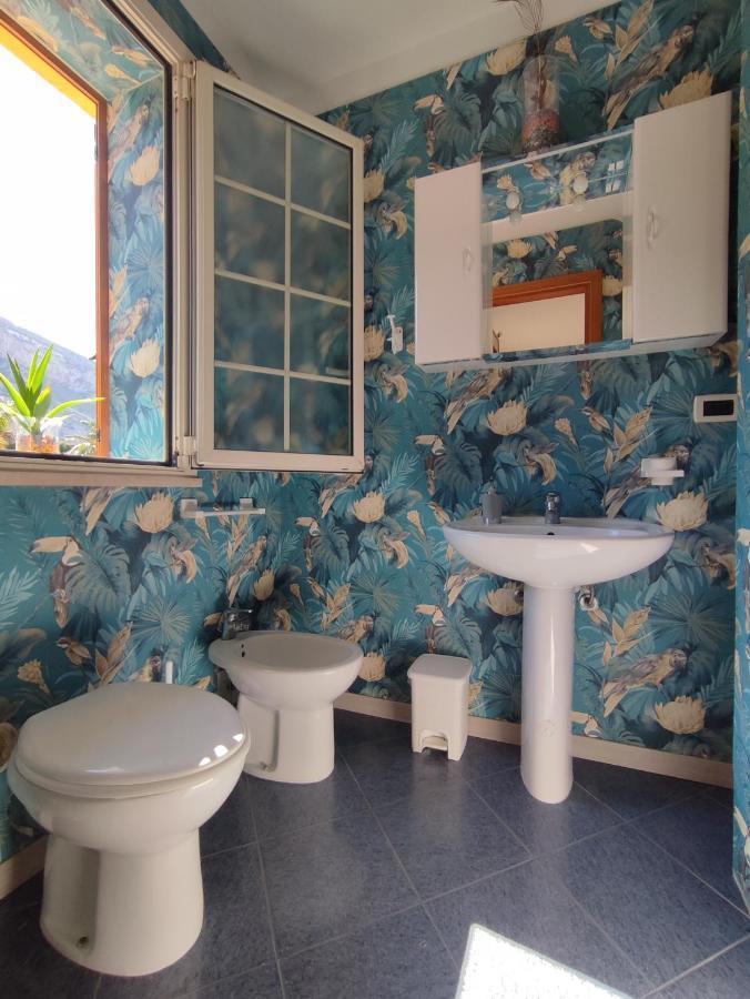 Casa Vacanze Isolotto 伊索拉戴里费米尼 外观 照片