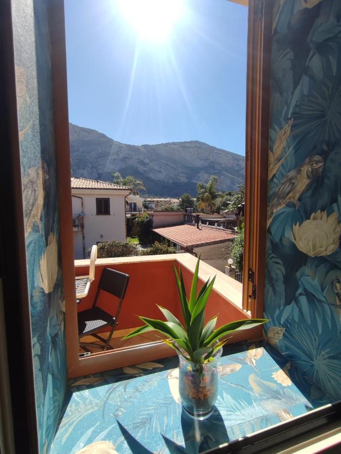 Casa Vacanze Isolotto 伊索拉戴里费米尼 外观 照片