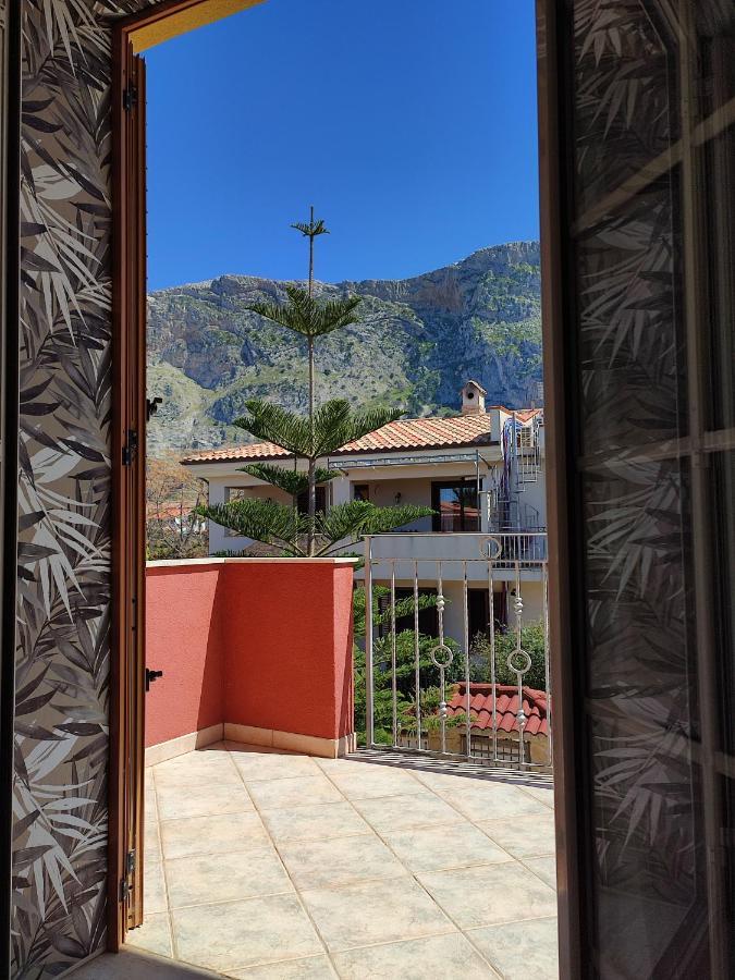Casa Vacanze Isolotto 伊索拉戴里费米尼 外观 照片