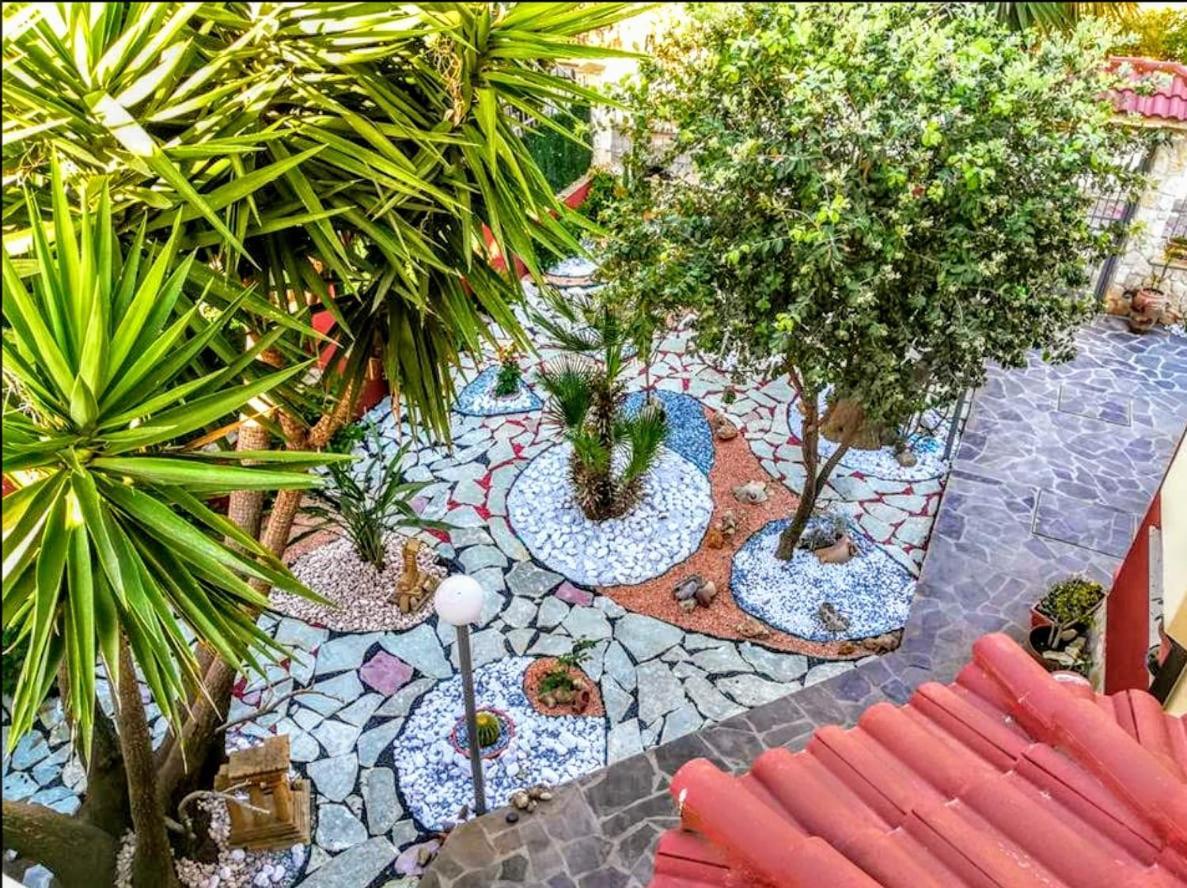 Casa Vacanze Isolotto 伊索拉戴里费米尼 外观 照片